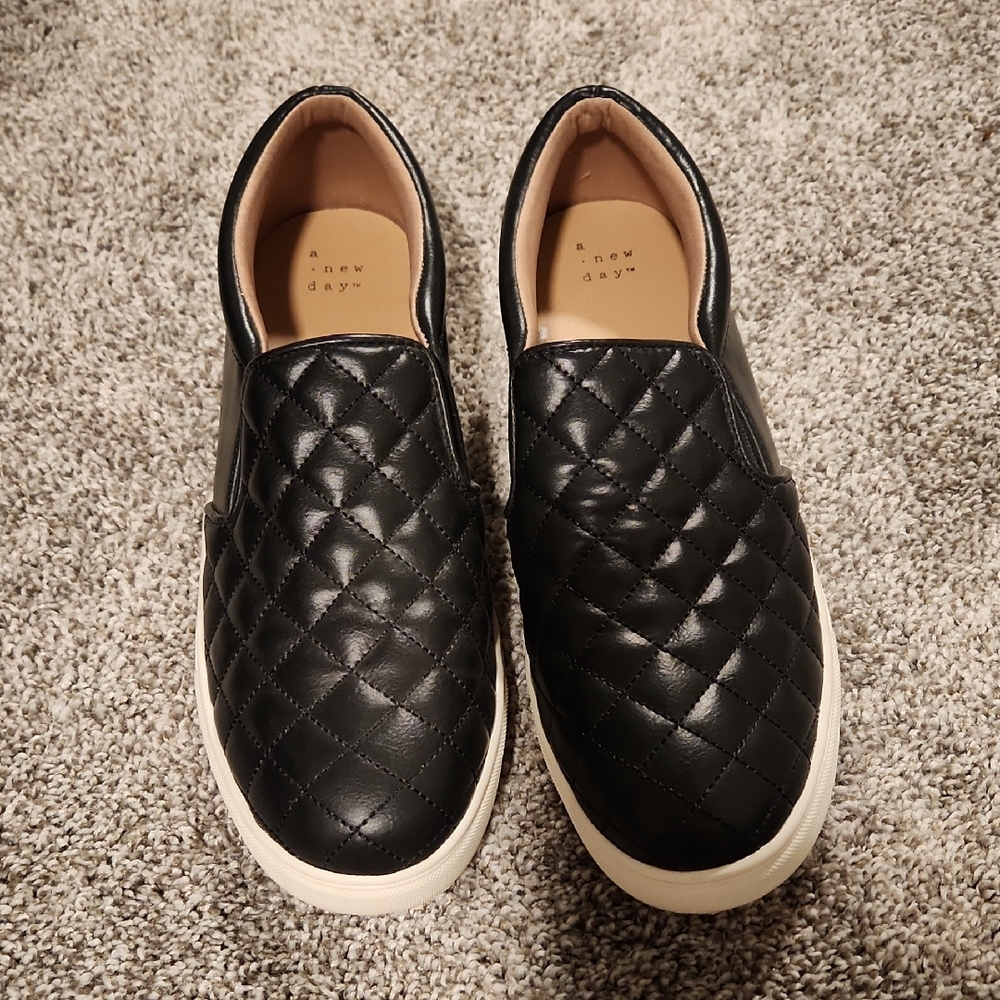 A New Day Women's Quilted Black Slip-On Loafers